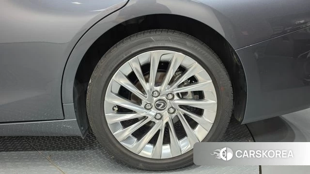 Lexus ES300h 7th generation id 4649961 из Кореи 13