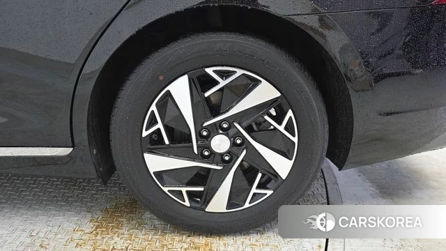 Hyundai The New Grandeur IG Hybrid id 4349823 из Кореи 13