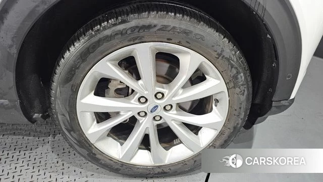 Ford Explorer 6th Generation id 4572238 из Кореи 13