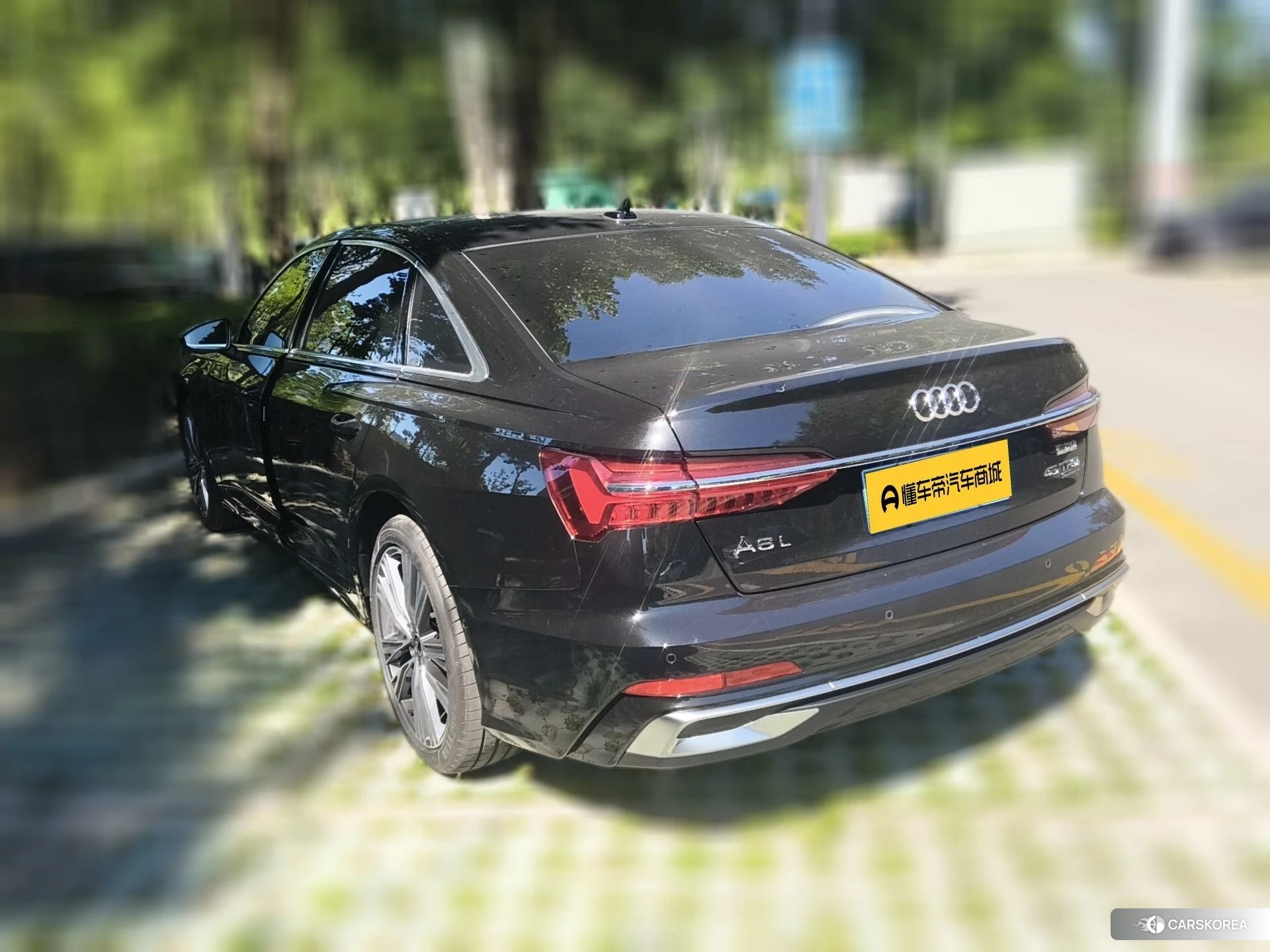 Audi A6L id 4419452 из Китая 13