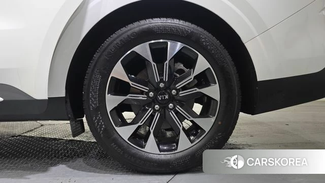 Kia Carnival 4th generation id 4410287 из Кореи 13