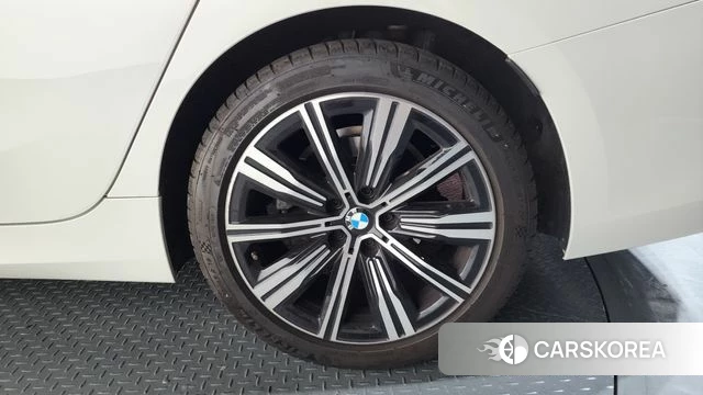 BMW 3 Series (G20) id 4368566 из Кореи 13
