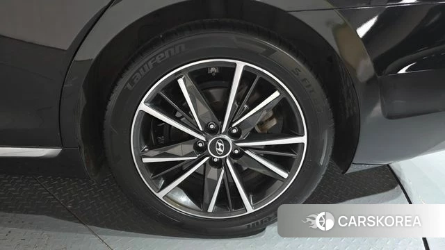 Hyundai The New Grandeur IG id 4245417 из Кореи 13
