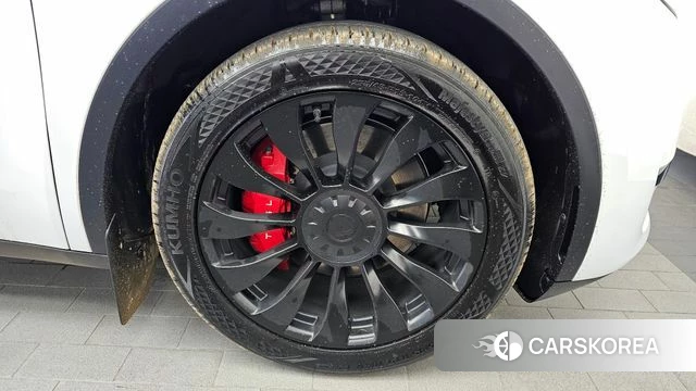 Tesla Model Y id 4523477 из Кореи 13