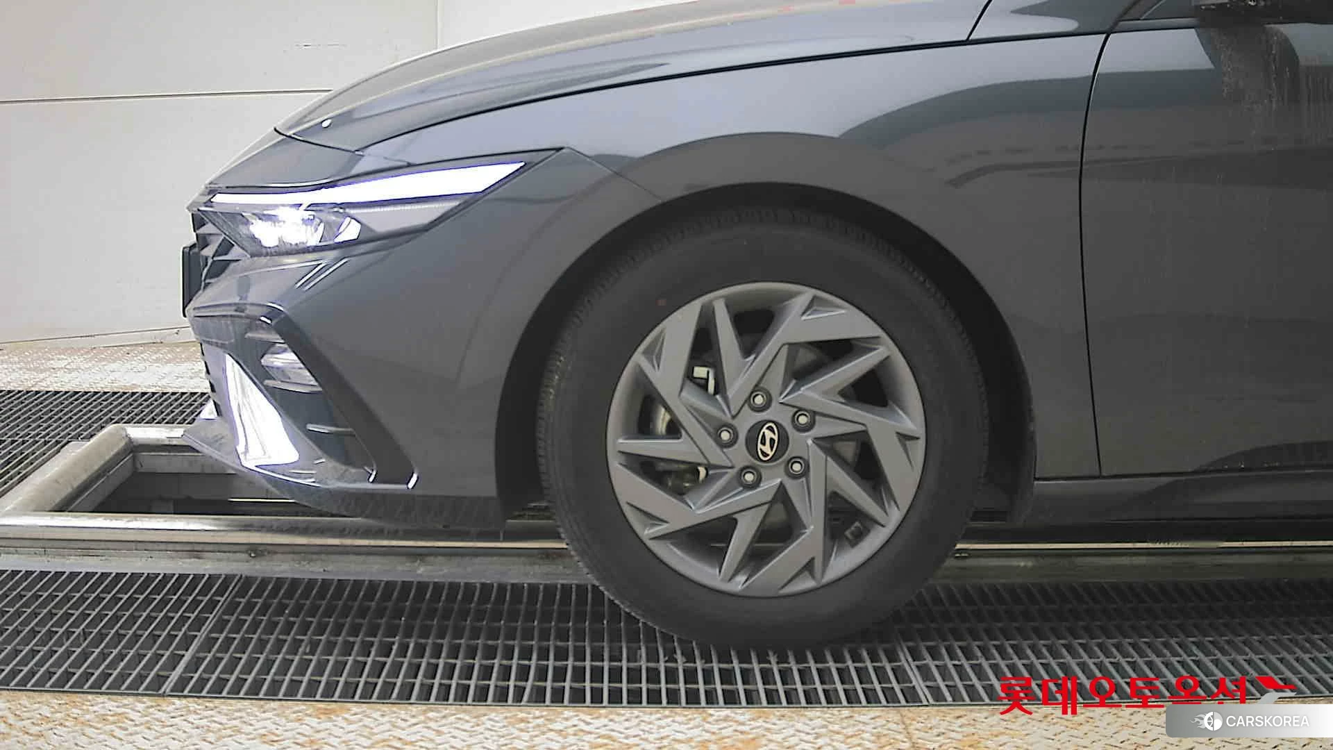 Hyundai Avante Hybrid id 4289481 из Кореи 13