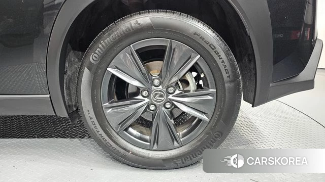Lexus UX250h id 4630720 из Кореи 13