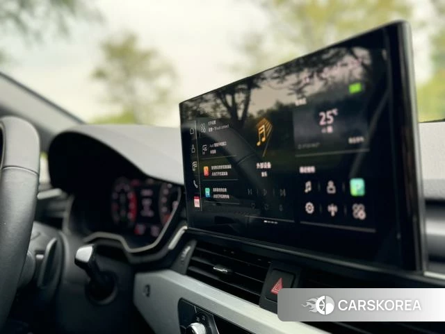 Audi A4L id 4260592 из Китая 13