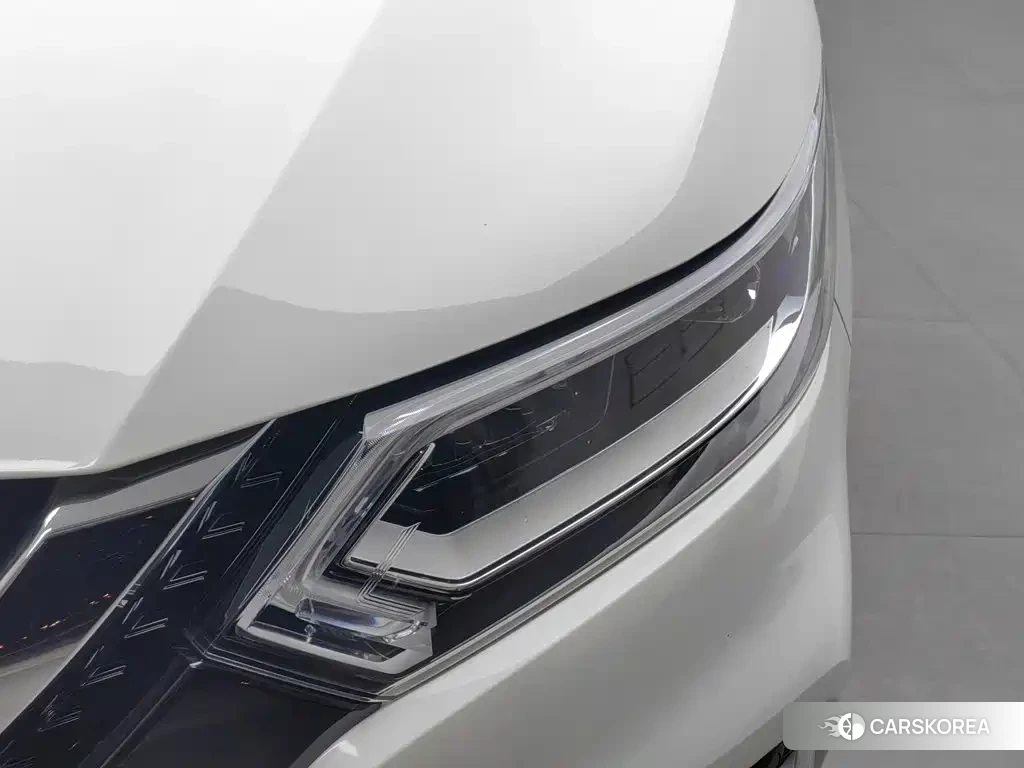 Nissan Qashqai id 4653783 из Китая 13