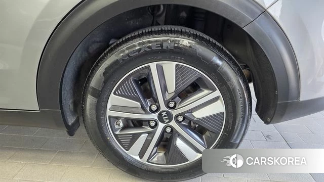 Kia The New Niro id 4520321 из Кореи 13