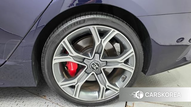 Kia Stinger id 4849652 из Кореи 13