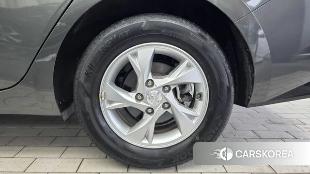 Hyundai Avante (CN7) id 4609104 из Кореи 13