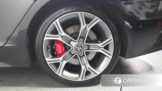 Kia Stinger id 4836996 из Кореи 13