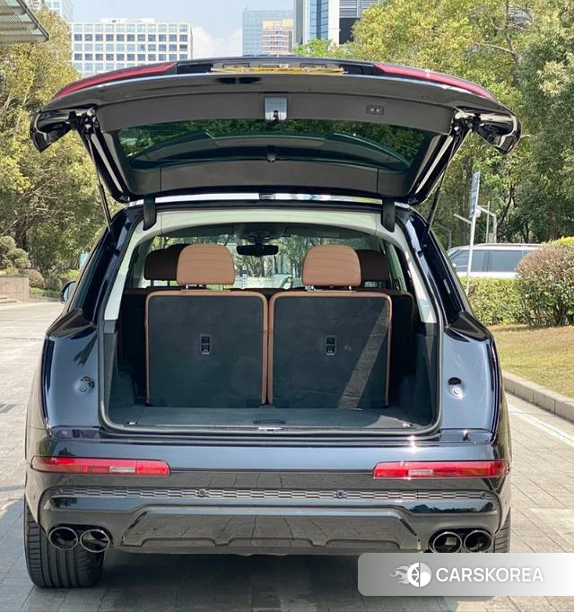 Audi Q7 id 4278733 из Китая 13