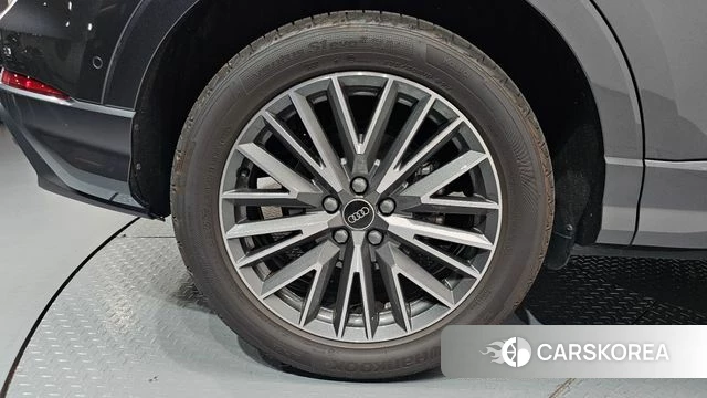 Audi Q3 (F3) id 4480156 из Кореи 13