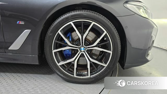 BMW 5 Series (G30) id 4735993 из Кореи 13