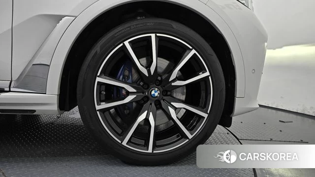 BMW X7 (G07) id 4872558 из Кореи 13
