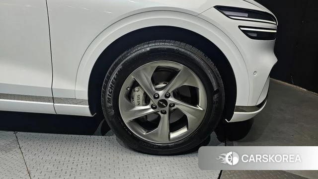 Genesis GV70 id 4589933 из Кореи 13