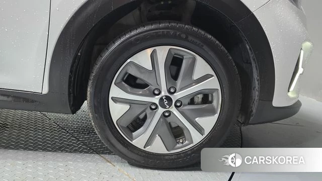 Kia Niro Plus id 4730945 из Кореи 13