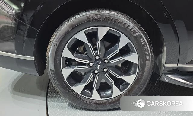 Kia Carnival 4th generation id 4942854 из Кореи 13