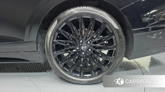 Hyundai Grandeur (GN7) id 4469356 из Кореи 13
