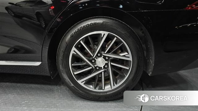 Hyundai The New Grandeur IG id 4423683 из Кореи 13