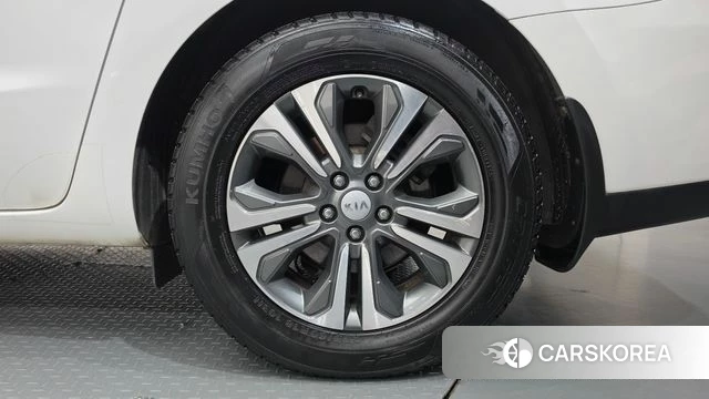 Kia The New Carnival id 4882338 из Кореи 13
