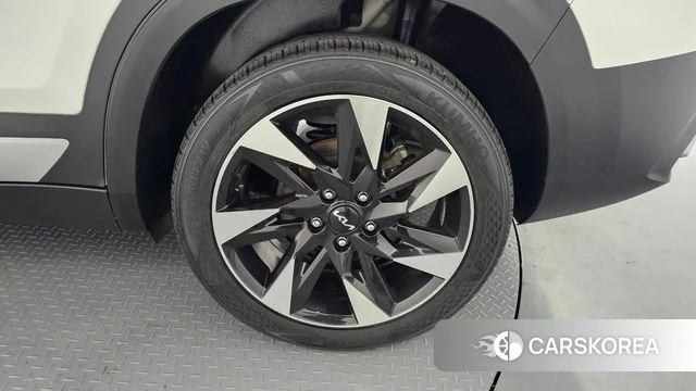 Kia Seltos id 4382617 из Кореи 13