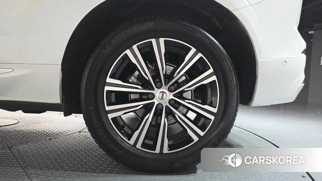 Volvo XC60 second Generation id 4501100 из Кореи 13