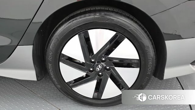 Hyundai Ionic 6 id 4186227 из Кореи 13