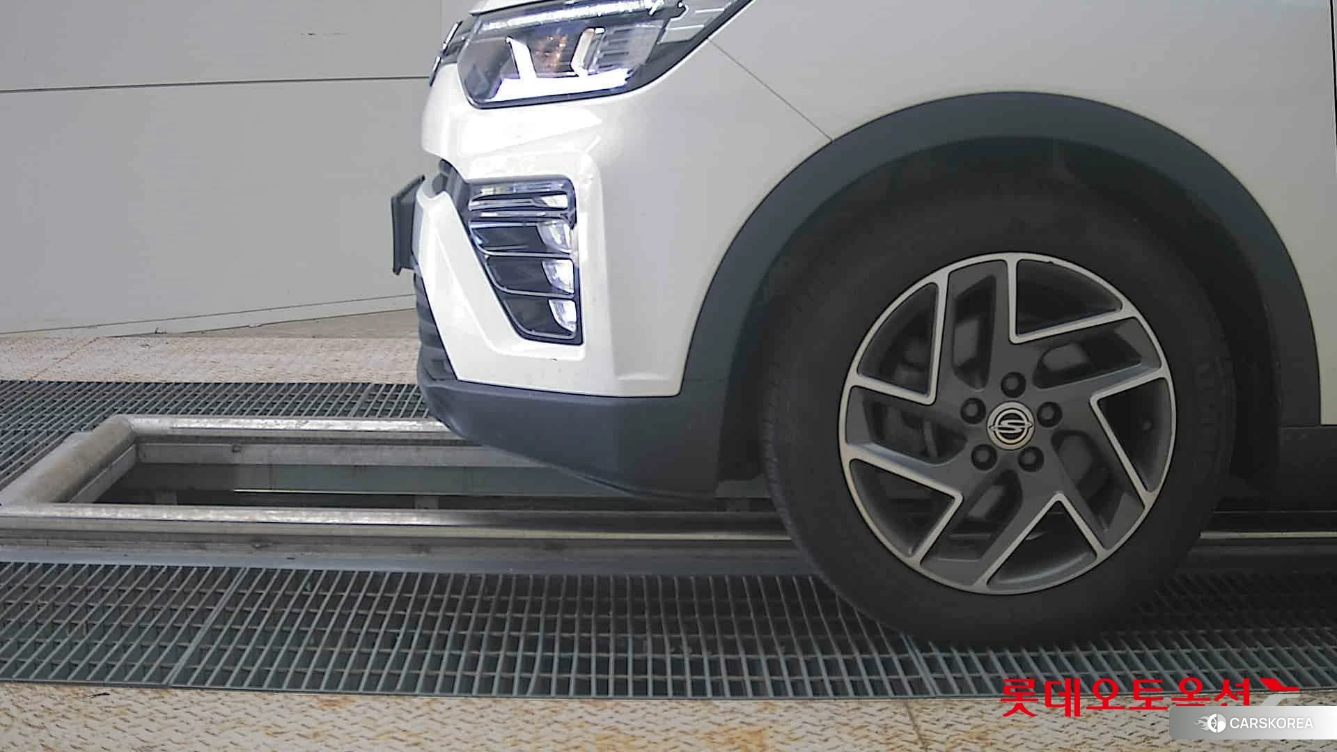 SsangYong Tivoli id 4669160 из Кореи 13