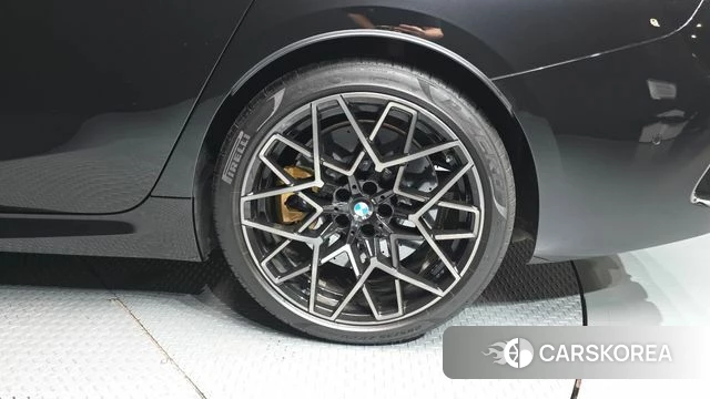 BMW M8 (G15) id 4870812 из Кореи 13