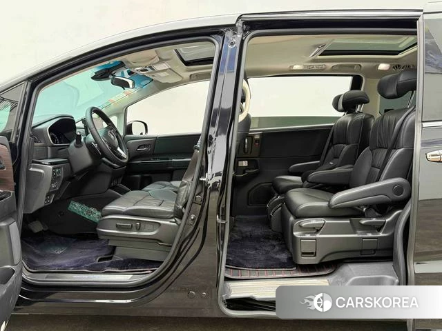 Honda Odyssey id 4341750 из Китая 13