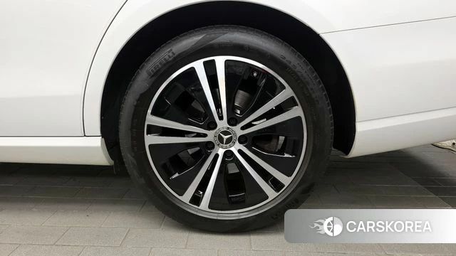 Mercedes-Benz E-Class W213 id 4389388 из Кореи 13