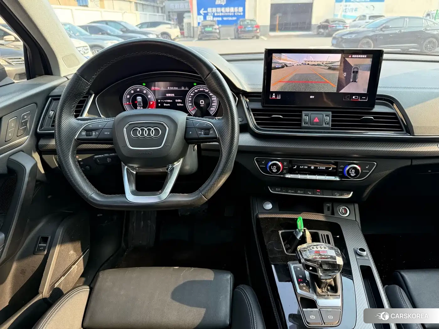 Audi Q5L id 4622778 из Китая 14