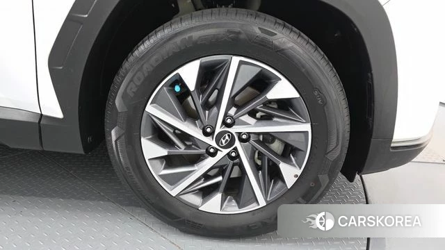 Hyundai Tucson (NX4) id 4402381 из Кореи 13