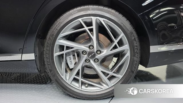 Genesis G90 (RS4) id 4463490 из Кореи 13