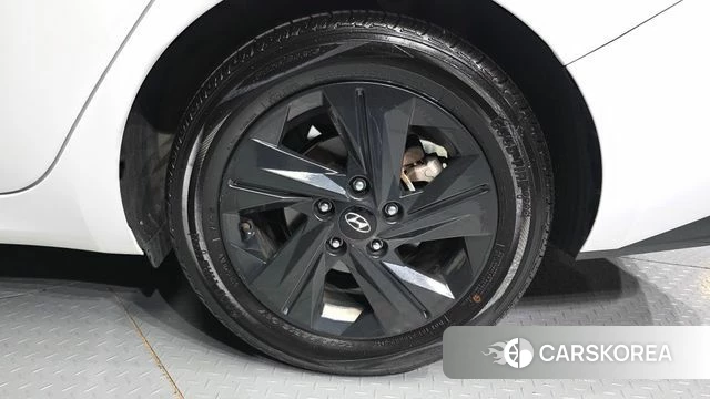 Hyundai Avante (CN7) id 4195083 из Кореи 13