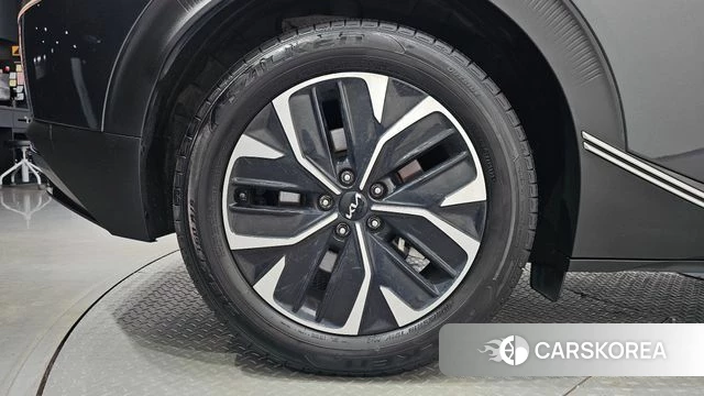 Kia EV6 id 4649999 из Кореи 13
