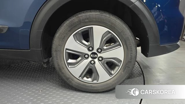 Kia Niro id 4483028 из Кореи 13