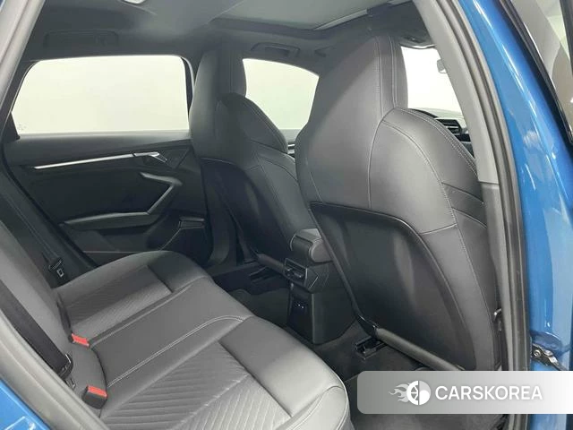 Audi A3 id 3889819 из Китая 13