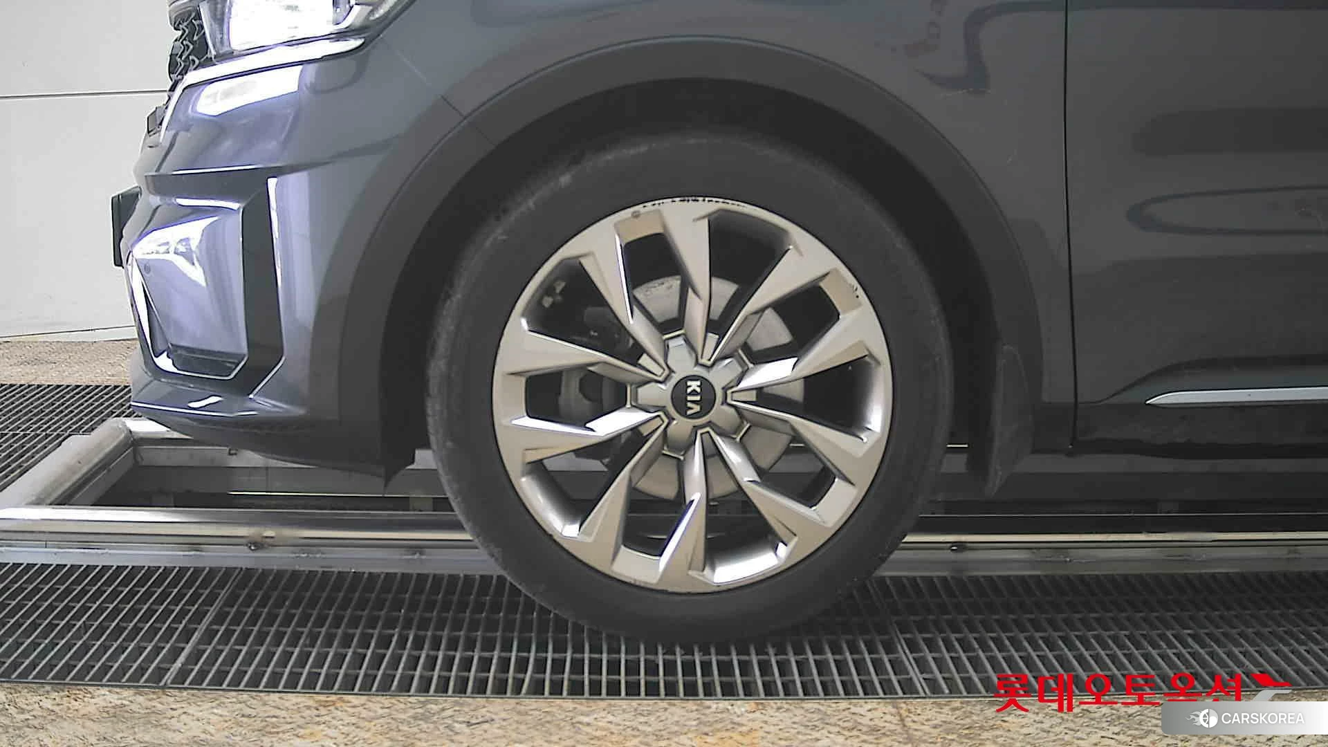 Kia Sorento id 3869436 из Кореи 13