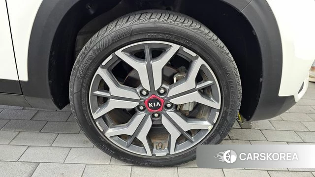 Kia Seltos id 4672374 из Кореи 13