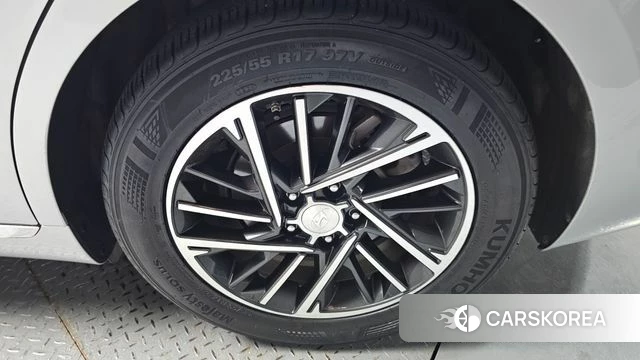 Hyundai The New Grandeur IG id 4642236 из Кореи 13