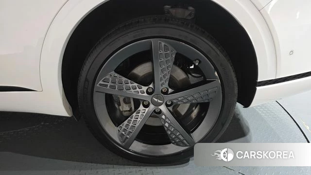 Genesis GV70 id 4244589 из Кореи 13