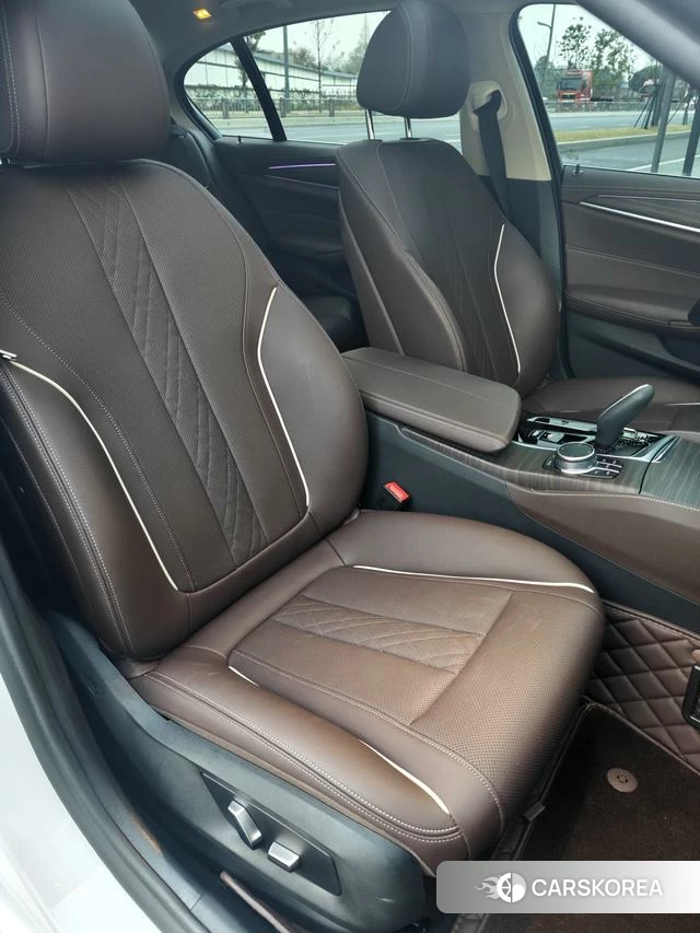 BMW 5 series id 4265425 из Китая 13