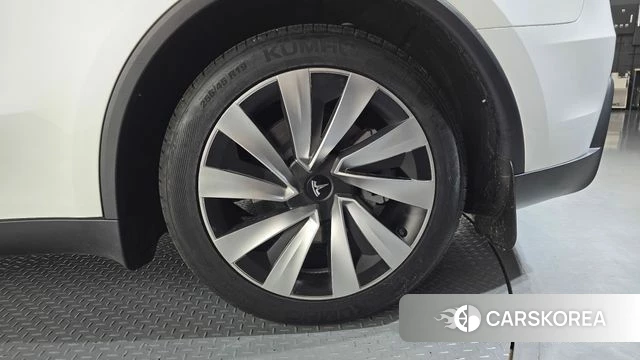 Tesla Model Y id 4487637 из Кореи 13