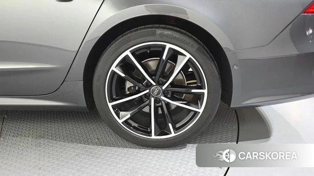 Audi A7 (4K) id 4580089 из Кореи 13