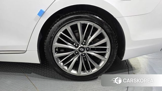 Hyundai Grandeur IG id 4718100 из Кореи 13