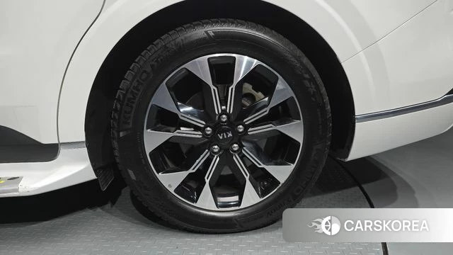 Kia Carnival 4th generation id 4594279 из Кореи 13