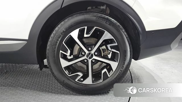 Kia Sportage 5th Generation Hybrid id 4534987 из Кореи 13